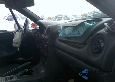 2002 Mazda Mx-5 Miata Miata/Ls z USA, uszkodzony, nr VIN JM1NB353020221198